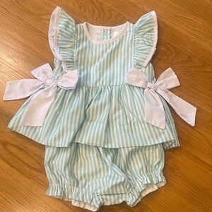 Cecil and Lou 2 piece set